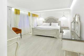 Отель Excelsior Boutique Hotel Sinaia Синая Улучшенный двухместный номер с 1 кроватью-7